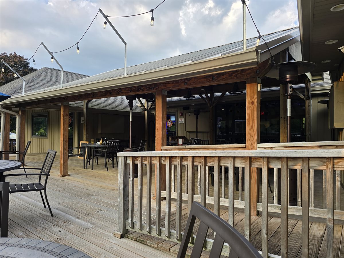 Pig Dog Pub